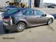 2020 Toyota Camry Hybrid LE z VIN 4T1E31AK7LU545446, wystawiony jako Copart lot #81840105 z przebiegiem 62 162 mil mil oraz Szkoda całkowita • Salvage title. Historia ofert i sprzedaży dostępna na DreamBid. Obrazek 3.