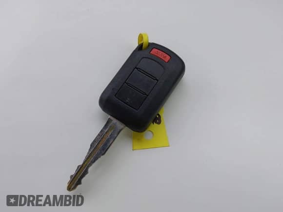 2018 Mitsubishi Outlander ES с VIN JA4AD2A38JZ001384, выставлен на аукционе IAAI как лот 43063754 с пробегом 107 245 миль миль и . История ставок и продаж доступна на DreamBid. Изображение 11.