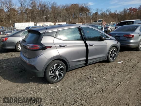 ✅ 2023 Chevrolet Bolt EV 2LT • VIN: 1G1FX6S06P4195071 • Lot: 93037585. Listed on Copart with 45,259 mi. Free auction sales archive from the USA and detailed vehicle history report at DreamBid. Image 3.