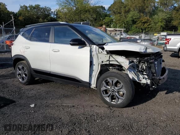 ✅ 2024 Kia Seltos S • VIN: KNDEUCAA9R7477890 • Lot: 84961965. Wystawiony na Copart z przebiegiem 13 804 mil. Bezpłatny archiwum sprzedaży aukcyjnych z USA i szczegółowy raport historii pojazdu na DreamBid. Zdjęcie 4.