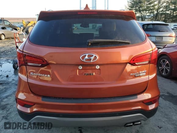 ✅ 2017 Hyundai Santa Fe Ultimate • VIN: 5XYZWDLAXHG502330 • Лот: 37329334. Опубликован ранее на Copart с пробегом 108 502 миль. Бесплатный доступ к архиву аукционных продаж из США и подробный отчёт об истории автомобиля на DreamBid. Изображение 6.