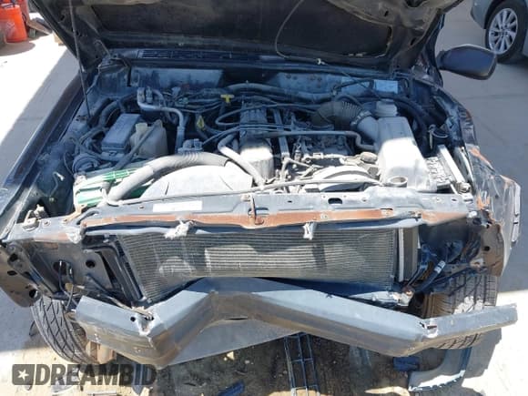 ✅ 1999 Jeep Cherokee SE • VIN: 1J4FF28S8XL580501 • Lot: 42282719. Listed on IAAI with Not provided. Free auction sales archive from the USA and detailed vehicle history report at DreamBid. Image 10.