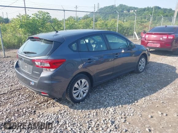 ✅ 2020 Subaru Impreza • VIN: 4S3GTAB62L3721033 • Lot: 42474805. Wystawiony na IAAI z przebiegiem 52 324 mil. Bezpłatny archiwum sprzedaży aukcyjnych z USA i szczegółowy raport historii pojazdu na DreamBid. Zdjęcie 4.