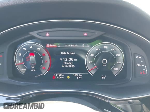 ✅ 2023 Audi Q8 Premium Plus • VIN: WA1EVBF10PD038361 • Lot: 41742607. Wystawiony na IAAI z przebiegiem 12 160 mil. Bezpłatny archiwum sprzedaży aukcyjnych z USA i szczegółowy raport historii pojazdu na DreamBid. Zdjęcie 7.