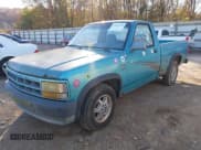 ✅ 1995 Dodge Dakota • VIN: 1B7FL26G9SW943229 • Lot: 43673414. Wystawiony na IAAI z przebiegiem 162 680 mil. Bezpłatny archiwum sprzedaży aukcyjnych z USA i szczegółowy raport historii pojazdu na DreamBid. Zdjęcie 2.