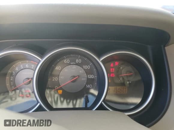 ✅ 2009 Nissan Versa S • VIN: 3N1BC13E29L391040 • Лот: 86832345. Опубликован ранее на Copart с пробегом 183 094 миль. Бесплатный доступ к архиву аукционных продаж из США и подробный отчёт об истории автомобиля на DreamBid. Изображение 9.