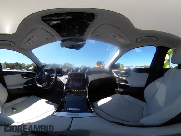 ✅ 2024 Mercedes-Benz C 300 • VIN: W1KAF4HB4RR160882 • Лот: 43127371. Опубликован ранее на IAAI с пробегом 12 207 миль. Бесплатный доступ к архиву аукционных продаж из США и подробный отчёт об истории автомобиля на DreamBid. Изображение 19.