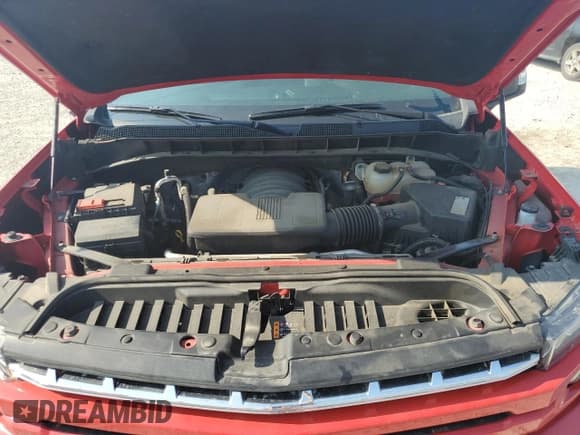 ✅ 2019 Chevrolet Silverado 1500 RST • VIN: 1GCUYEEDXKZ192786 • Lot: 62510954. Wystawiony na Copart z przebiegiem 60 717 mil. Bezpłatny archiwum sprzedaży aukcyjnych z USA i szczegółowy raport historii pojazdu na DreamBid. Zdjęcie 11.