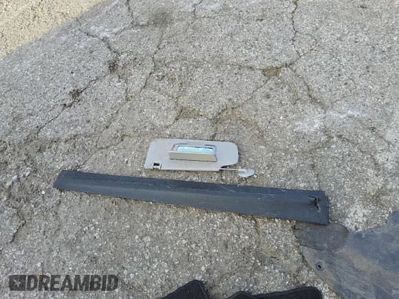 ✅ 2023 Chevrolet Bolt EV 1LT • VIN: 1G1FW6S01P4193375 • Lot: 49998055. Wystawiony na Copart z przebiegiem 33 958 mil. Bezpłatny archiwum sprzedaży aukcyjnych z USA i szczegółowy raport historii pojazdu na DreamBid. Zdjęcie 12.