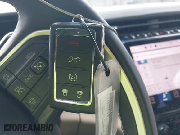 ✅ 2024 Jeep Grand Cherokee • VIN: 1C4RJYB62RC115893 • Lot: 43459345. Listed on IAAI with 50,239 mi. Free auction sales archive from the USA and detailed vehicle history report at DreamBid. Image 11.