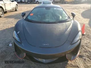 ✅ 2017 McLaren 570S • VIN: SBM13DAAXHW003255 • Лот: 84219454. Опубликован ранее на Copart с пробегом Не указан. Бесплатный доступ к архиву аукционных продаж из США и подробный отчёт об истории автомобиля на DreamBid. Изображение 5.
