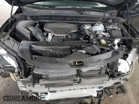 ✅ 2025 Chevrolet Blazer RS • VIN: 3GNKBKRS5SS212883 • Lot: 60678885. Listed on Copart with 164 mi. Free auction sales archive from the USA and detailed vehicle history report at DreamBid. Image 11.