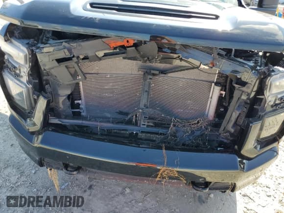 ✅ 2023 Chevrolet Silverado 2500HD Custom • VIN: 2GC1YME72P1732414 • Lot: 80524685. Wystawiony na Copart z przebiegiem Nie podano. Bezpłatny archiwum sprzedaży aukcyjnych z USA i szczegółowy raport historii pojazdu na DreamBid. Zdjęcie 11.