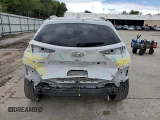 ✅ 2021 Hyundai Kona Limited • VIN: KM8K33A54MU654554 • Лот: 70360664. Опубликован ранее на Copart с пробегом 40 141 миль. Бесплатный доступ к архиву аукционных продаж из США и подробный отчёт об истории автомобиля на DreamBid. Изображение 6.