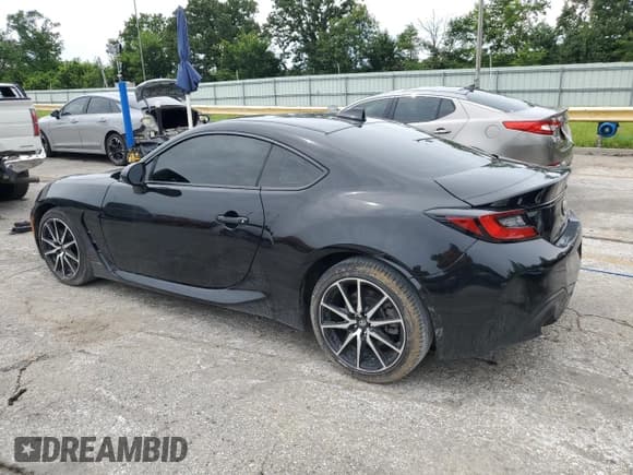 ✅ 2022 Toyota 86 • VIN: JF1ZNBC10N8752756 • Лот: 63600085. Опубликован ранее на Copart с пробегом 11 312 миль. Бесплатный доступ к архиву аукционных продаж из США и подробный отчёт об истории автомобиля на DreamBid. Изображение 2.