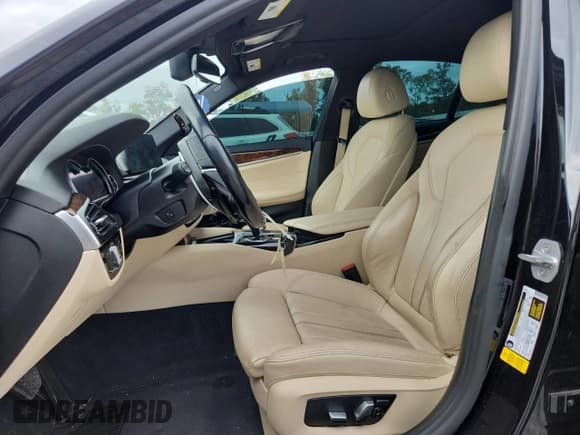 ✅ 2017 BMW 5 Series 540i • VIN: WBAJE5C31HWA92365 • Lot: 82202225. Listed on Copart with 86,346 mi. Free auction sales archive from the USA and detailed vehicle history report at DreamBid. Image 7.