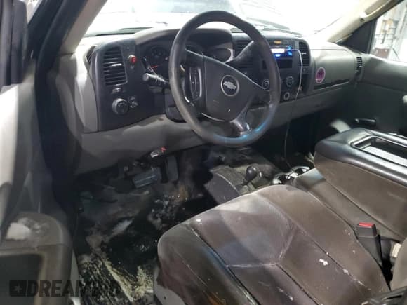 ✅ 2008 Chevrolet Silverado 2500HD Work Truck • VIN: 1GCHK24658E160736 • Лот: 89393825. Опубликован ранее на Copart с пробегом 343 698 миль. Бесплатный доступ к архиву аукционных продаж из США и подробный отчёт об истории автомобиля на DreamBid. Изображение 8.