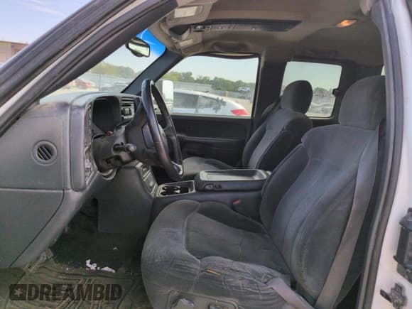 ✅ 2001 Chevrolet Silverado 1500 LT • VIN: 1GCEK19T71E160156 • Лот: 68718104. Опубликован ранее на Copart с пробегом 288 995 миль. Бесплатный доступ к архиву аукционных продаж из США и подробный отчёт об истории автомобиля на DreamBid. Изображение 7.