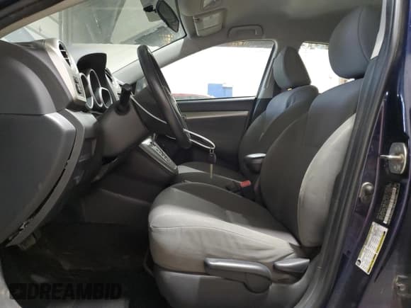 ✅ 2009 Toyota Matrix • VIN: 2T1KU40E19C038422 • Лот: 85537225. Опубликован ранее на Copart с пробегом 178 374 миль. Бесплатный доступ к архиву аукционных продаж из США и подробный отчёт об истории автомобиля на DreamBid. Изображение 7.