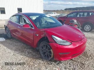 ✅ 2018 Tesla Model 3 Long Range Battery • VIN: 5YJ3E1EA1JF022100 • Lot: 43675807. Wystawiony na IAAI z przebiegiem 46 786 mil. Bezpłatny archiwum sprzedaży aukcyjnych z USA i szczegółowy raport historii pojazdu na DreamBid. Zdjęcie 1.