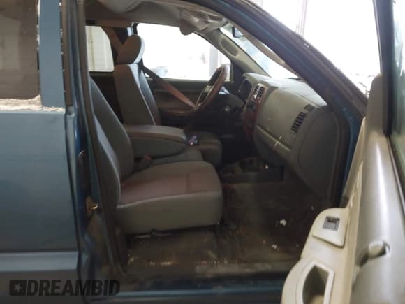 ✅ 2005 Dodge Dakota SLT • VIN: 1D7HW42KX5S195937 • Лот: 43635048. Опубликован ранее на IAAI с пробегом 157 666 миль. Бесплатный доступ к архиву аукционных продаж из США и подробный отчёт об истории автомобиля на DreamBid. Изображение 5.