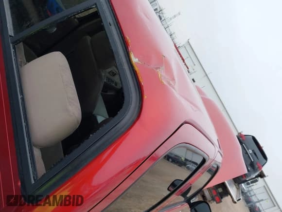 ✅ 2002 Toyota Tacoma PreRunner • VIN: 5TEGN92NX2Z101689 • Lot: 41919352. Listed on IAAI with 201,834 mi. Free auction sales archive from the USA and detailed vehicle history report at DreamBid. Image 6.