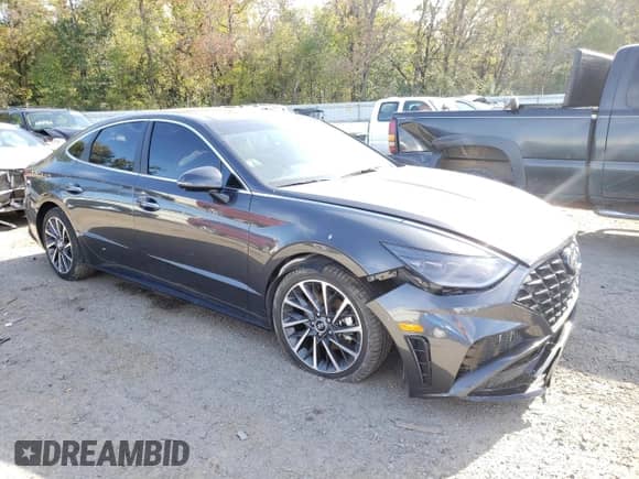 2021 Hyundai Sonata Limited z VIN 5NPEH4J20MH121366, wystawiony jako Copart lot #68053742 z przebiegiem 37 938 mil mil oraz . Historia ofert i sprzedaży dostępna na DreamBid. Obrazek 4.