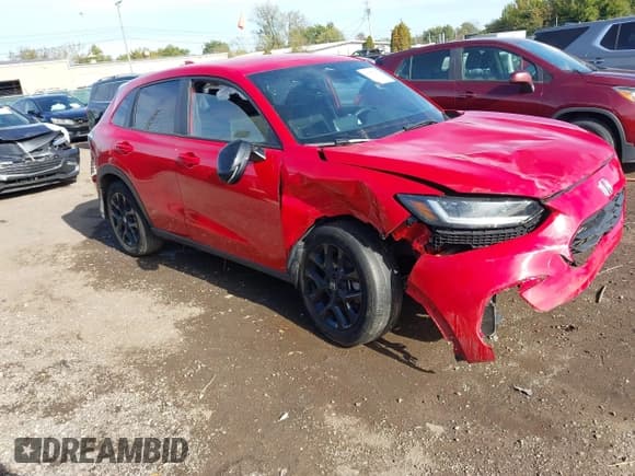 ✅ 2024 Honda HR-V Sport • VIN: 3CZRZ2H5XRM778593 • Lot: 43478351. Listed on IAAI with 33,210 mi. Free auction sales archive from the USA and detailed vehicle history report at DreamBid. Image 1.