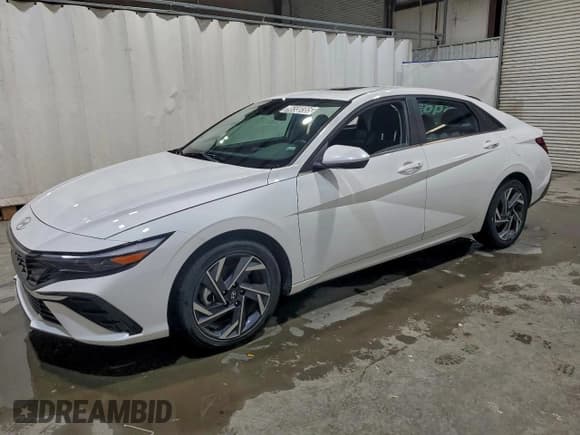 ✅ 2025 Hyundai Elantra SEL Convenience • VIN: KMHLS4DG2SU951328 • Лот: 96559385. Опубликован ранее на Copart с пробегом 16 658 миль. Бесплатный доступ к архиву аукционных продаж из США и подробный отчёт об истории автомобиля на DreamBid. Изображение 1.