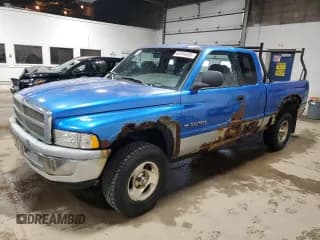 ✅ 1999 Dodge 1500 • VIN: 3B7HF13Y7XG170158 • Lot: 60164455. Listed on Copart with 159,018 mi. Free auction sales archive from the USA and detailed vehicle history report at DreamBid. Image 1.