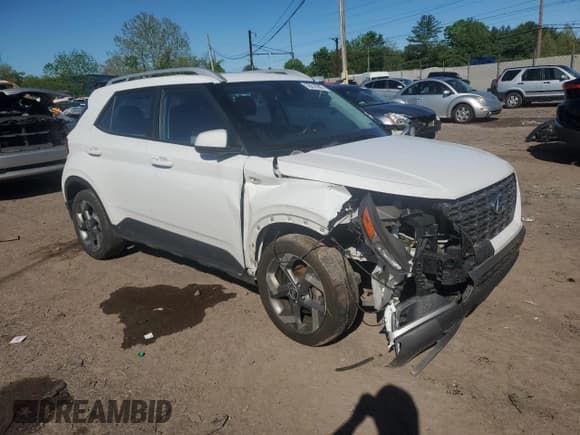 ✅ 2022 Hyundai Venue Limited • VIN: KMHRC8A30NU159277 • Lot: 56016505. Listed on Copart with 61,810 mi. Free auction sales archive from the USA and detailed vehicle history report at DreamBid. Image 4.