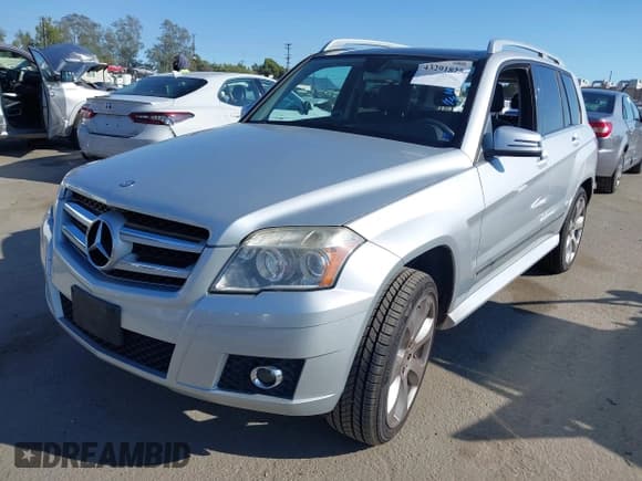 ✅ 2010 Mercedes-Benz GLK 350 • VIN: WDCGG5GB7AF430633 • Lot: 43291825. Wystawiony na IAAI z przebiegiem 153 532 mil. Bezpłatny archiwum sprzedaży aukcyjnych z USA i szczegółowy raport historii pojazdu na DreamBid. Zdjęcie 19.