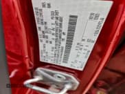 ✅ 2016 Ford Escape SE • VIN: 1FMCU9GX4GUB50605 • Lot: 93663015. Wystawiony na Copart z przebiegiem 133 260 mil. Bezpłatny archiwum sprzedaży aukcyjnych z USA i szczegółowy raport historii pojazdu na DreamBid. Zdjęcie 14.