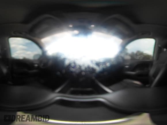 ✅ 2015 Chevrolet Silverado 1500 LTZ • VIN: 3GCUKSEC1FG306851 • Лот: 42451714. Опубликован ранее на IAAI с пробегом 137 834 миль. Бесплатный доступ к архиву аукционных продаж из США и подробный отчёт об истории автомобиля на DreamBid. Изображение 20.