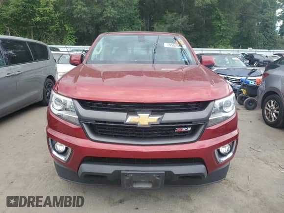 2020 Chevrolet Colorado 4WD Z71 z VIN 1GCGTDEN1L1164096, wystawiony jako Copart lot #70562065 z przebiegiem 75 550 mil mil oraz Szkoda całkowita • Salvage title. Historia ofert i sprzedaży dostępna na DreamBid. Obrazek 5.