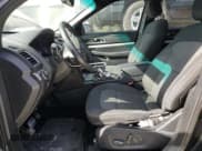 ✅ 2017 Ford Explorer XLT • VIN: 1FM5K7D88HGB70100 • Лот: 92388065. Опубликован ранее на Copart с пробегом 138 380 миль. Бесплатный доступ к архиву аукционных продаж из США и подробный отчёт об истории автомобиля на DreamBid. Изображение 7.