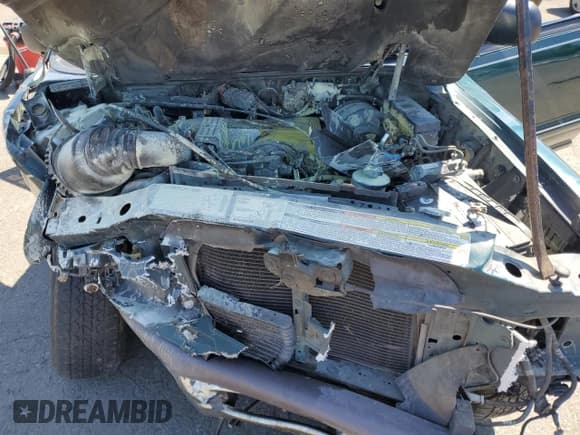 ✅ 1996 Ford Explorer XLT • VIN: 1FMDU35P9TUC87330 • Lot: 59226725. Listed on Copart with 181,824 mi. Free auction sales archive from the USA and detailed vehicle history report at DreamBid. Image 12.