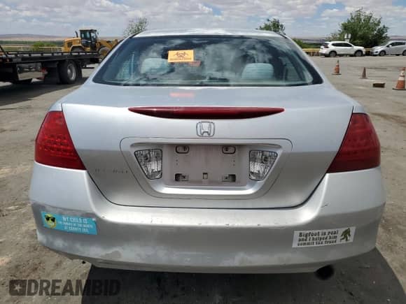 2007 Honda Accord VP with VIN 1HGCM55107A089722, listed as a Copart auction lot 55077415 with 148,797 mi miles and Salvage title. Bid and sale history available at DreamBid. Image 6.