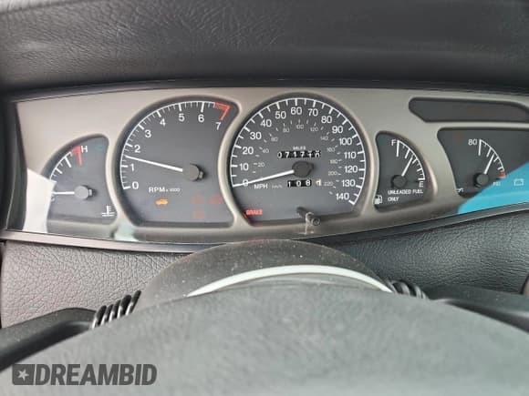 ✅ 1999 Cadillac Catera • VIN: W06VR54R4XR120389 • Lot: 70320795. Listed on Copart with 71,710 mi. Free auction sales archive from the USA and detailed vehicle history report at DreamBid. Image 9.