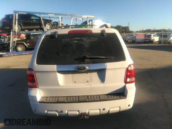 ✅ 2008 Ford Escape Limited • VIN: 1FMCU94178KB09124 • Лот: 43470068. Опубликован ранее на IAAI с пробегом 216 675 миль. Бесплатный доступ к архиву аукционных продаж из США и подробный отчёт об истории автомобиля на DreamBid. Изображение 16.