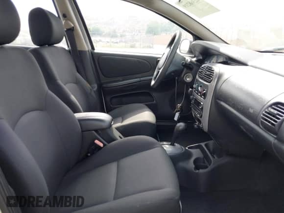 2004 Dodge Neon SXT z VIN 1B3ES56C84D528853, wystawiony jako IAAI lot #42368219 z przebiegiem 165 777 mil mil oraz . Historia ofert i sprzedaży dostępna na DreamBid. Obrazek 5.