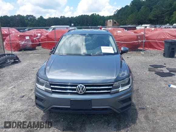 ✅ 2021 Volkswagen Tiguan S • VIN: 3VV1B7AX5MM148491 • Lot: 42561437. Listed on IAAI with 54,084 mi. Free auction sales archive from the USA and detailed vehicle history report at DreamBid. Image 12.