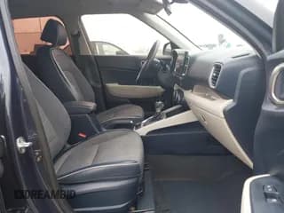 ✅ 2021 Hyundai Venue SEL • VIN: KMHRC8A31MU086807 • Lot: 41457034. Listed on IAAI with 61,109 mi. Free auction sales archive from the USA and detailed vehicle history report at DreamBid. Image 5.