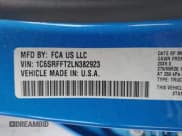 ✅ 2020 Ram 1500 Big Horn • VIN: 1C6SRFFT2LN382923 • Lot: 43510001. Wystawiony na IAAI z przebiegiem 95 590 mil. Bezpłatny archiwum sprzedaży aukcyjnych z USA i szczegółowy raport historii pojazdu na DreamBid. Zdjęcie 9.