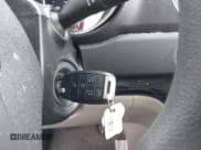 ✅ 2021 Kia Sedona LX • VIN: KNDMB5C11M6675162 • Lot: 42115570. Listed on IAAI with 47,247 mi. Free auction sales archive from the USA and detailed vehicle history report at DreamBid. Image 11.