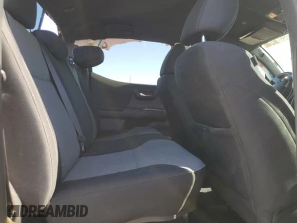 ✅ 2023 Toyota Tacoma TRD Sport • VIN: 3TMCZ5AN0PM635575 • Lot: 90259205. Wystawiony na Copart z przebiegiem 64 963 mil. Bezpłatny archiwum sprzedaży aukcyjnych z USA i szczegółowy raport historii pojazdu na DreamBid. Zdjęcie 10.