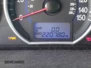 ✅ 2010 Hyundai Veracruz GLS • VIN: KM8NU4CC3AU105869 • Lot: 43700828. Listed on IAAI with 220,780 mi. Free auction sales archive from the USA and detailed vehicle history report at DreamBid. Image 7.