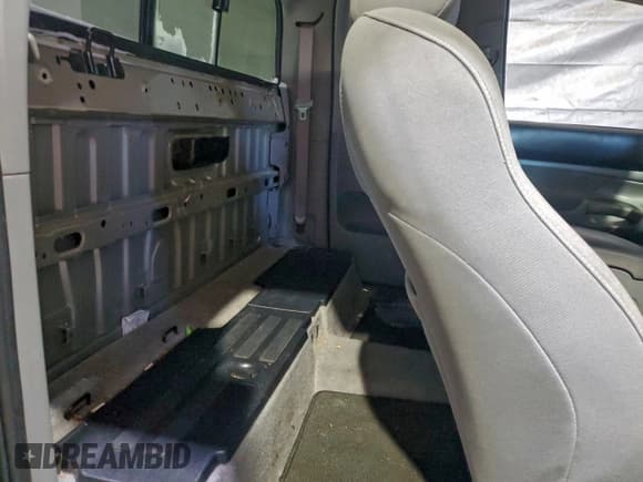 ✅ 2005 Toyota Tacoma • VIN: 5TEUU42N75Z097095 • Лот: 95086735. Опубликован ранее на Copart с пробегом 220 274 миль. Бесплатный доступ к архиву аукционных продаж из США и подробный отчёт об истории автомобиля на DreamBid. Изображение 10.