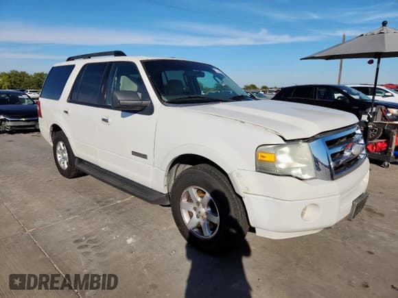 ✅ 2008 Ford Expedition SSV • VIN: 1FMFU15528LA78844 • Lot: 91069365. Listed on Copart with 263,779 mi. Free auction sales archive from the USA and detailed vehicle history report at DreamBid. Image 4.