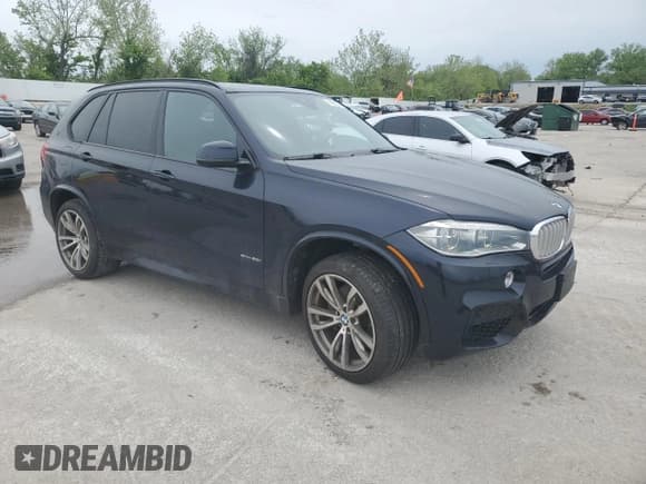 ✅ 2015 BMW X5 xDrive50i • VIN: 5UXKR6C51F0J77897 • Lot: 55665545. Listed on Copart with 127,060 mi. Free auction sales archive from the USA and detailed vehicle history report at DreamBid. Image 4.